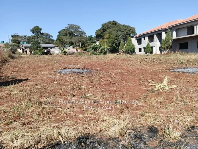 1915 m² Stand in Gletwin Park, Harare North — Tarred Road