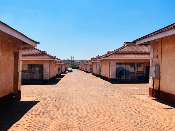 2 Bedroom Garden Flat