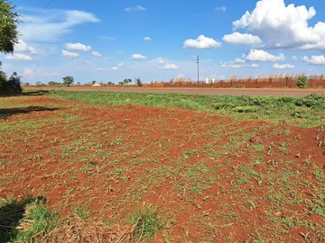 Commercial & Industrial Land