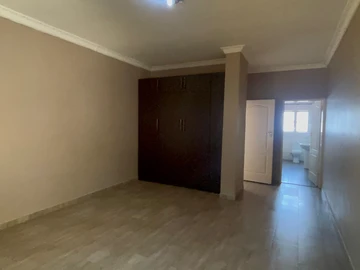 3 Bedroom Garden Flat