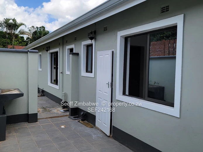 A Luxurious 4-Bedroom Townhouse/Cluster