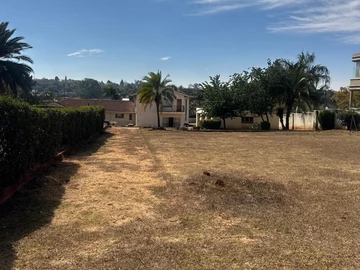 6 Bedroom House