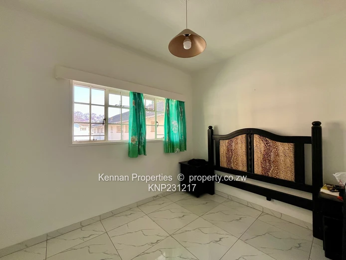 Quiet 3 Bedroom Flat In Leafy Avenues (Sole Mandate)