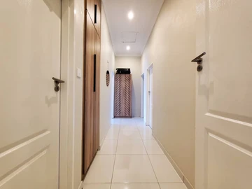 3 Bedroom Garden Flat