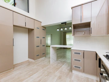 3 Bedroom Garden Flat