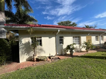 3 Bedroom Garden Flat