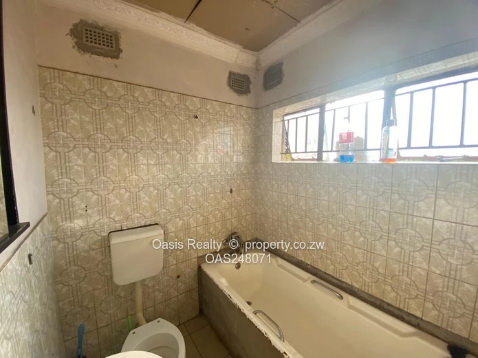 Incomplete Family Home for Sale in Damafalls