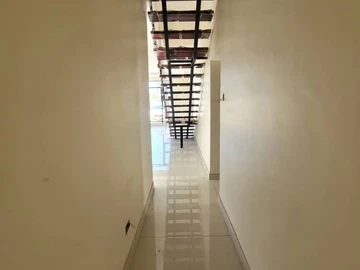 3 Bedroom Flat & Apartment