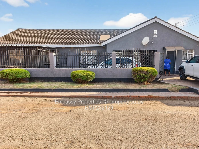 Tynwald North Neat For Bedroomed House