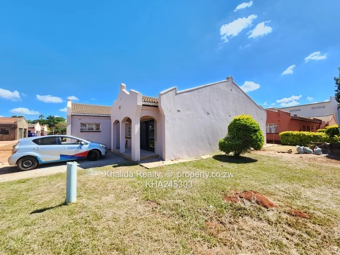 Apartment for Rent in Bluffhill