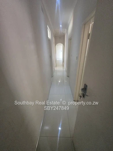 5 bed house to let (Sole Mandate)