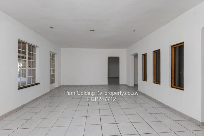 4 bedroomed house to let  ,Folyjon Crescent Glen Lorne
