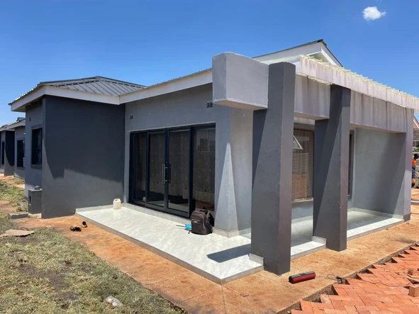 5 Bedroom House