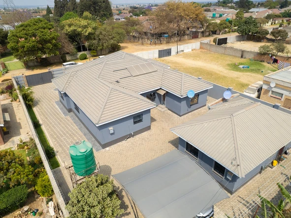 4 Bedroom House