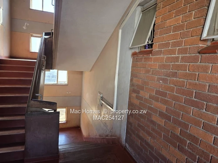 For Sale: 2 Bedroom Flat - Eastview Gardens