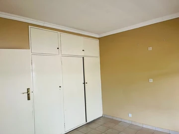 2 Bedroom Garden Flat