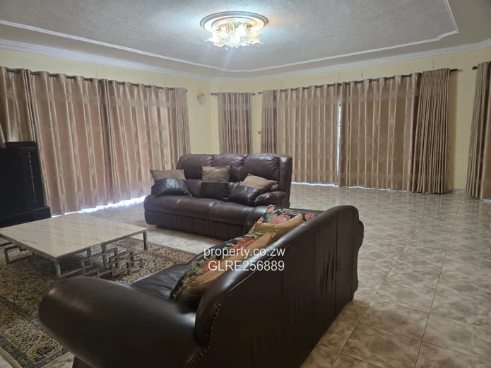 Borrowdale 7-Bed Family Home Opp Brook — Pool, Tennis & Garden