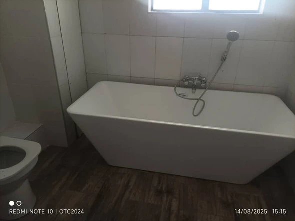 3 Bedroom Garden Flat