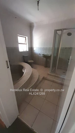 6 bedroom double storey house available for rent in Shawasha Hills estate