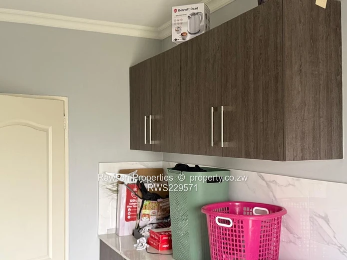  Not to miss!!! (Sole Mandate)