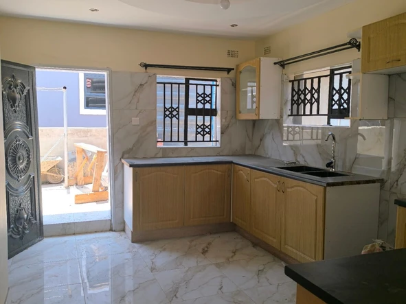 3 Bedroom Garden Flat