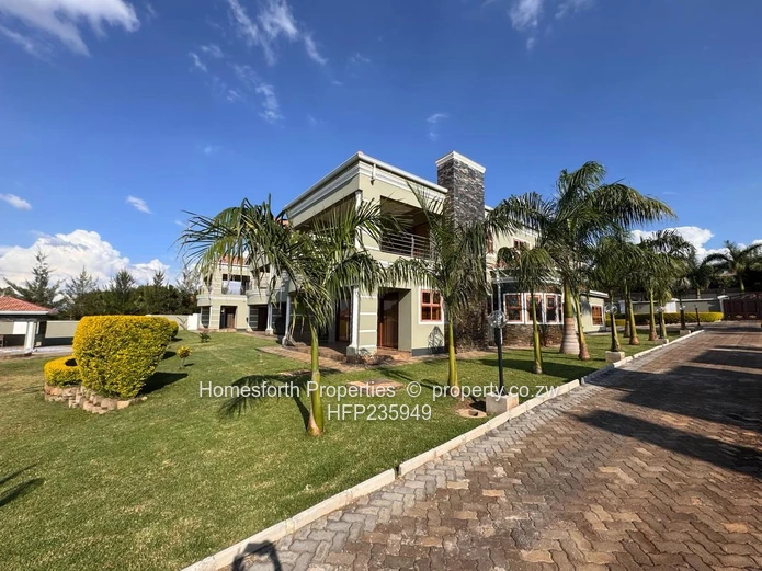 Brookeview beautiful 2 in 1 double storey for sale.