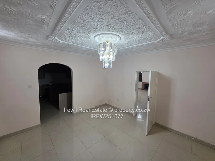 Riverside Park 4 Beds  (Sole Mandate)