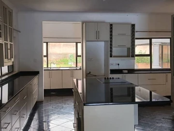 5 Bedroom Townhouse Complex