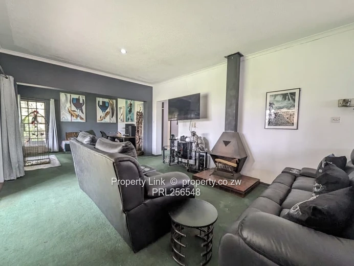 Conveniently Located Avondale Cluster Home
