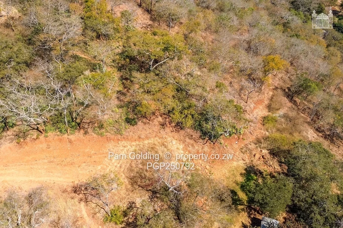 Prime 5,392sqm Stand with Spectacular Valley Views – Glen Lorne