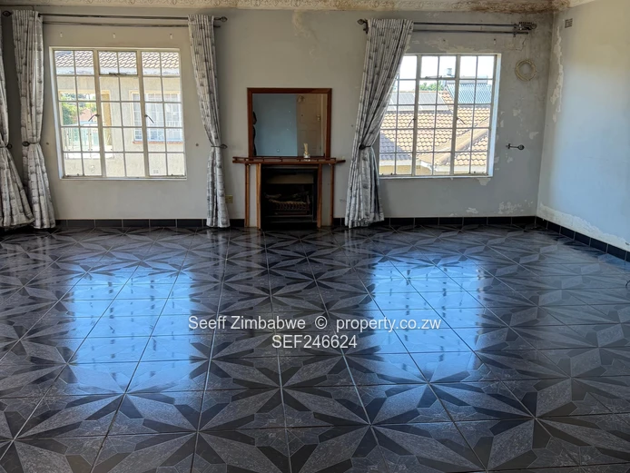 Commercial Space To Let!