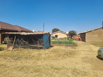 Stands & Residential Land
