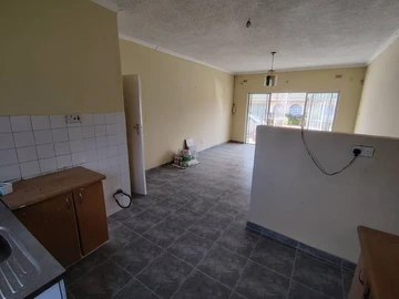 2 Bedroom Garden Flat