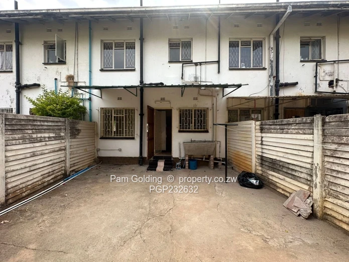 Garden Flat for Rent In Avondale 