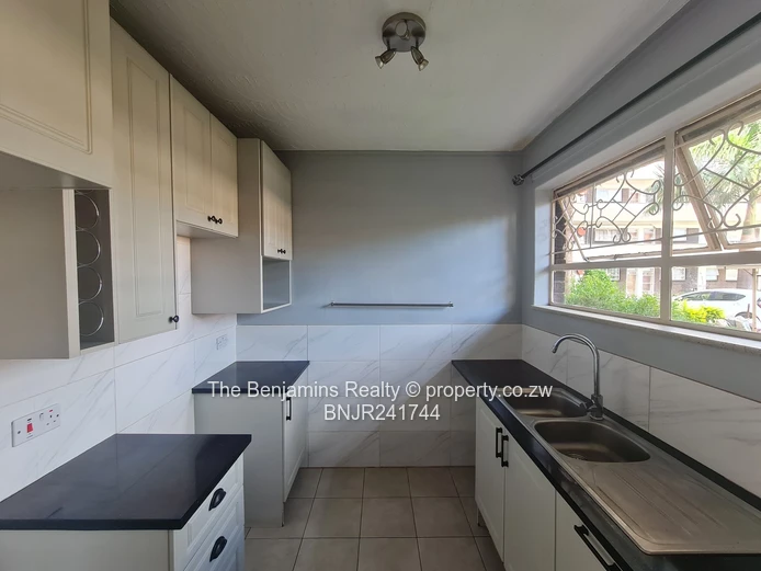 2 Bed 1 Bath Apartment In The Avenues