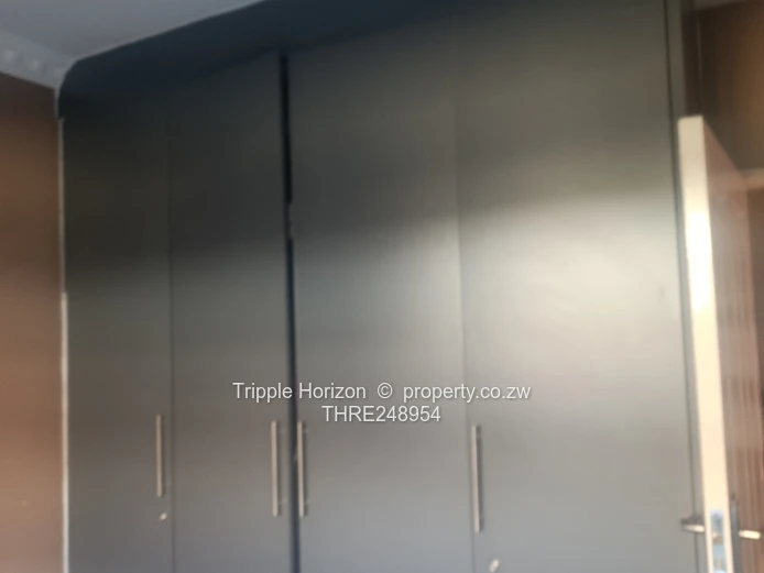 Warren Park Graceland  4BR, 3BA — Borehole, Inverter & Burglar Gates