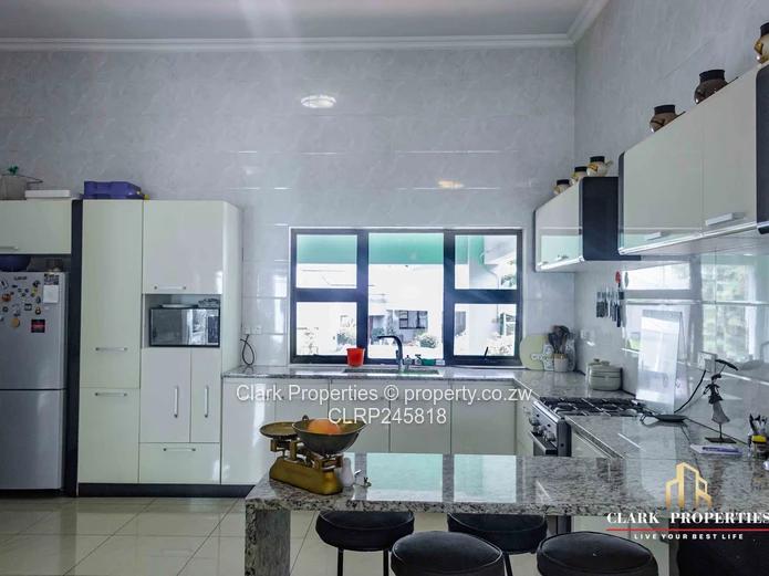 Immaculate, Spacious Townhouse