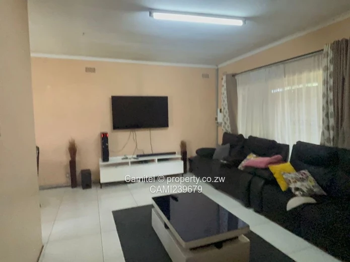 Houghton Park good location can be used for commercial,walled and gated clean deed