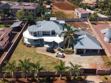 5 Bedroom House