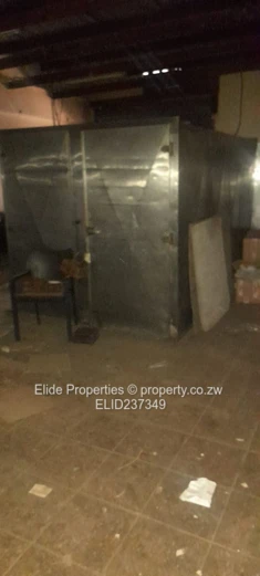 Supermarket building to let in Harare CBD (Sole Mandate)