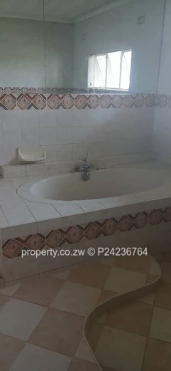 Hatfield House To Let $650