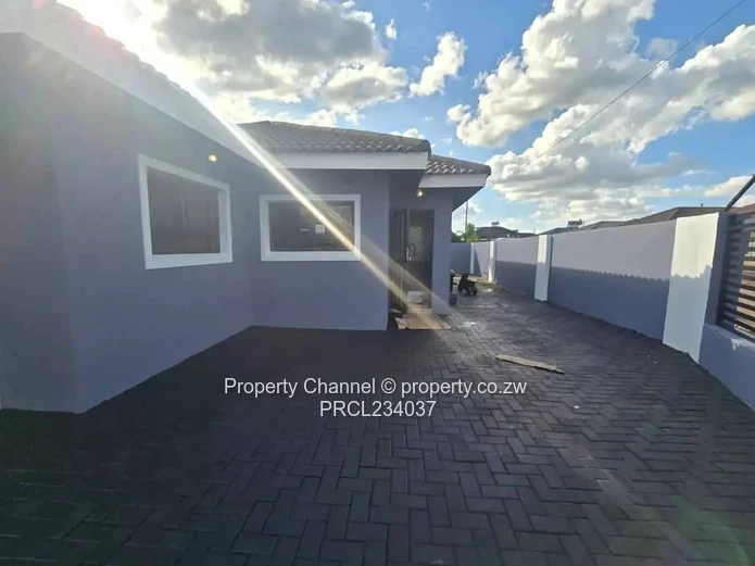 House for Sale in Aspindale Park 