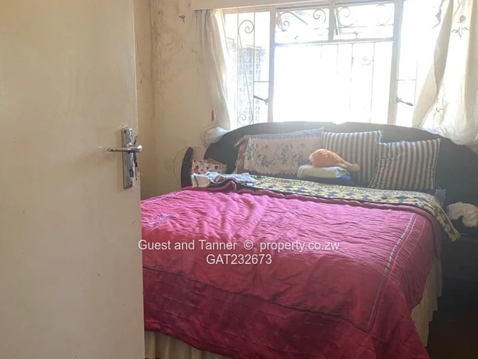 5-Bedroom House For Sale In  Matsheumhlope Bulawayo