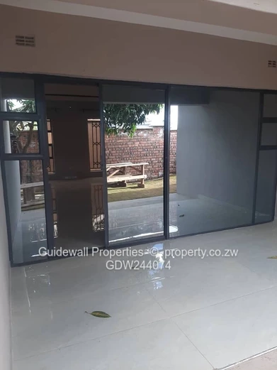 2 bedroomed wing for rent in Beatrice