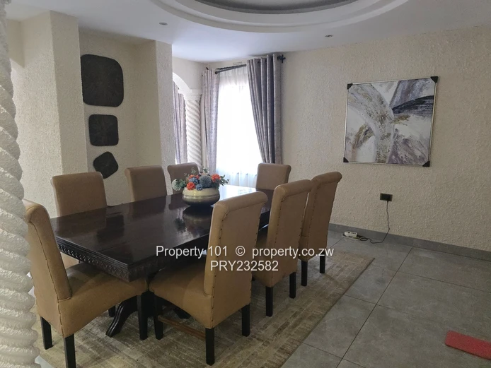 To Rent ~The Grange 5 bedrooms House (furnished @$3000)