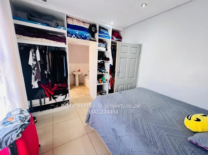 Mr pleasent heights phase 1 cottage for sale