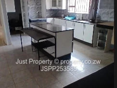3 Bedroom House Dzivarasekwa EXT: RENT 