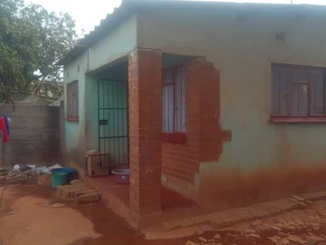 6 Bedroom House