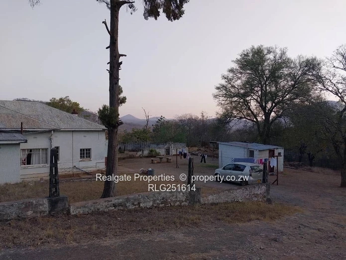 For Sale | Noevale, Zvishavane $100 000