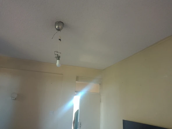 2 Bedroom Flat & Apartment